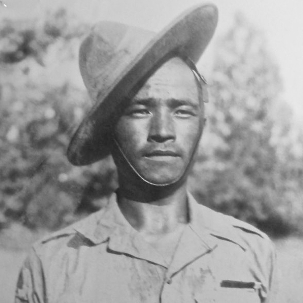 In 1940, Lachhiman tried to join the British Indian Army but he was rejected because he stood a mere 4’11” tall which was far below the military standards of recruitment.