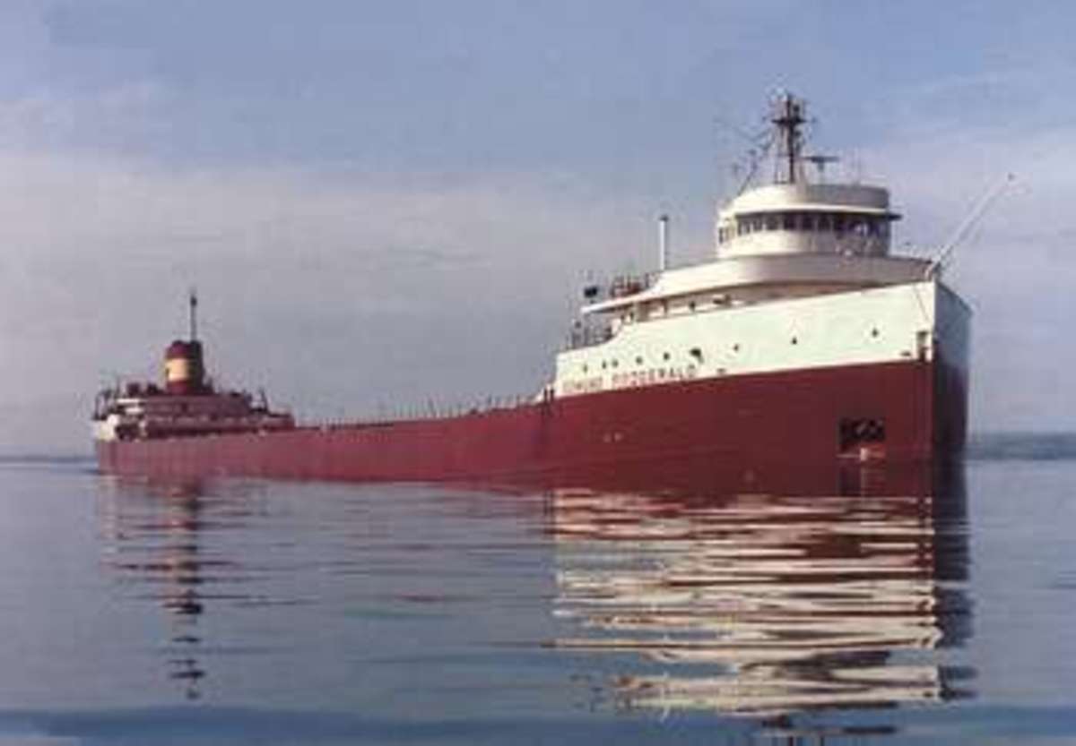 The Real Facts Behind The Wreck of The Edmund Fitzgerald - How Much Do You Know?