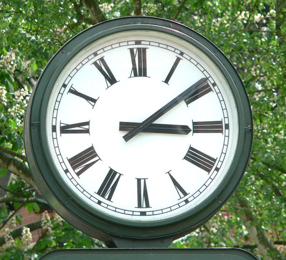 Clock in Bad Salzdetfurth, Germany, Badenburger Strasse