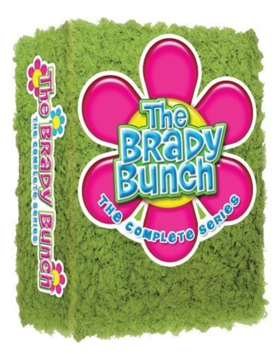 The Brady Bunch: The Complete Series in a fun green shag-carpet style cover!