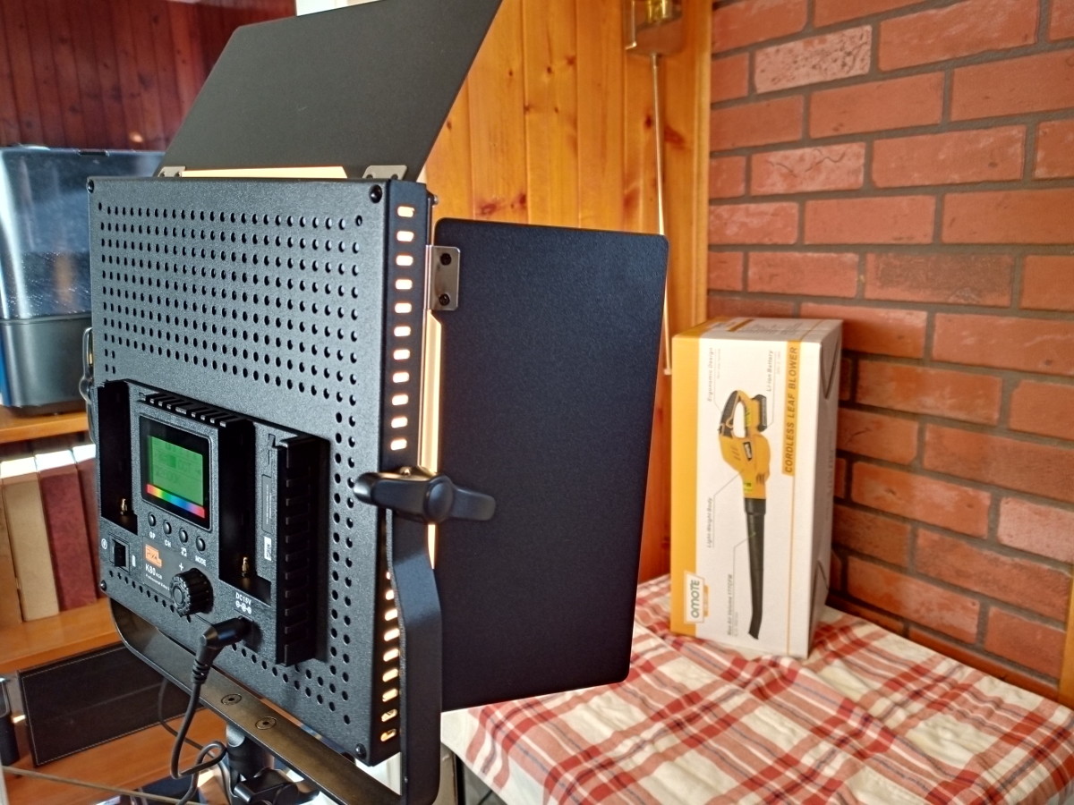 The  Pixel K80 RGB Video Lighting System