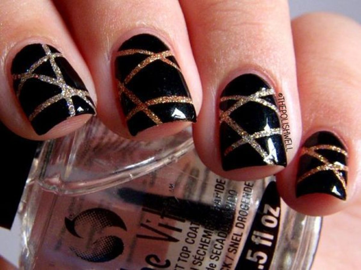 50+ Stunning New Years Eve Nail Art Ideas and Designs