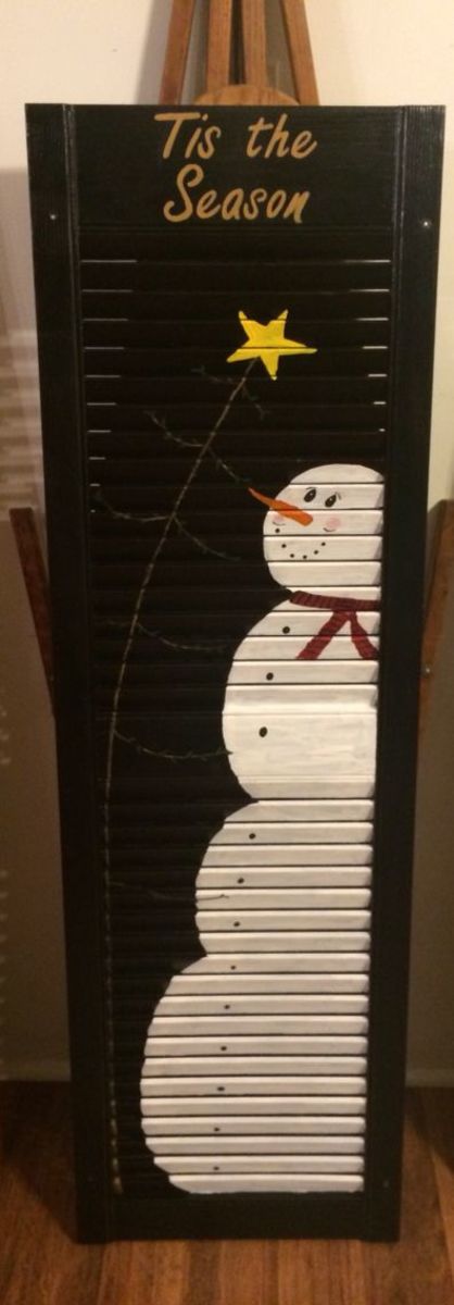 easy-christmas-decorations-to-make-on-budget-snowman-shutters