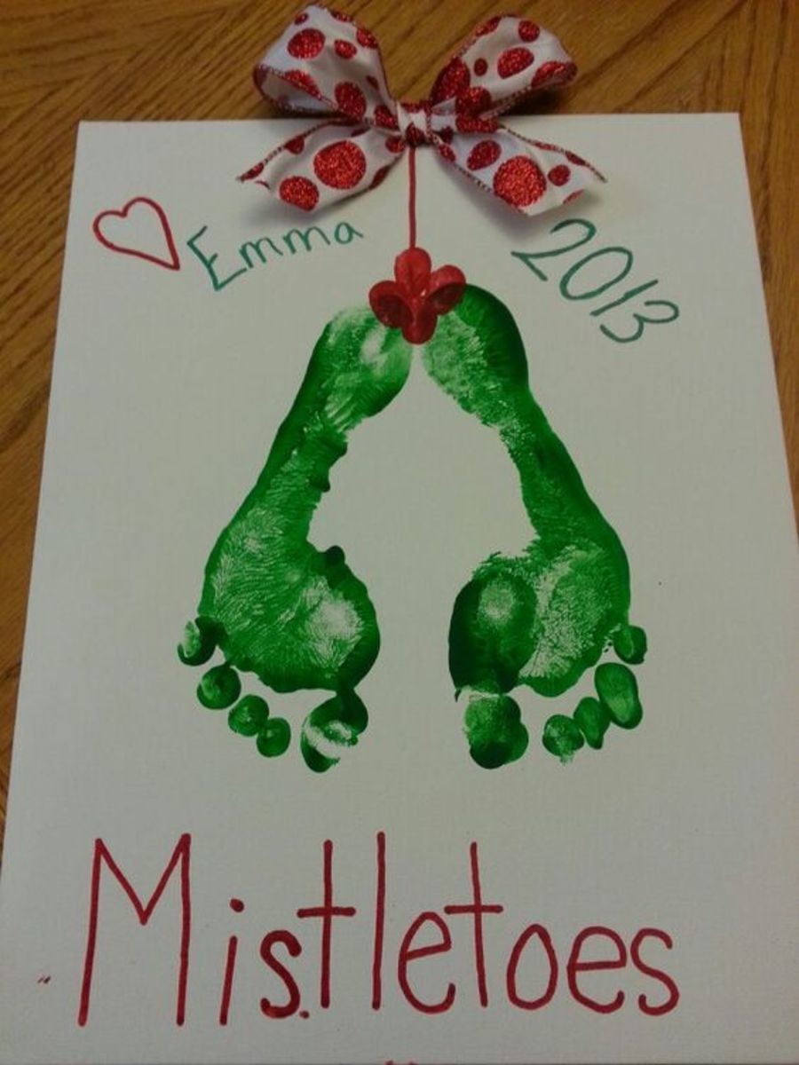 Mistletoe Footprint Card
