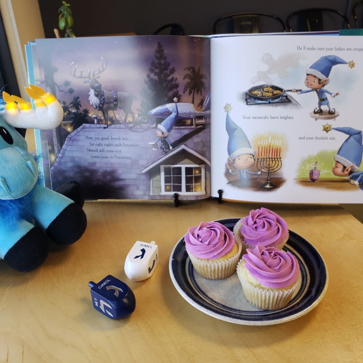 shmelf-the-hanukkah-elf-book-and-chocolate-peppermint-cupcake-recipe