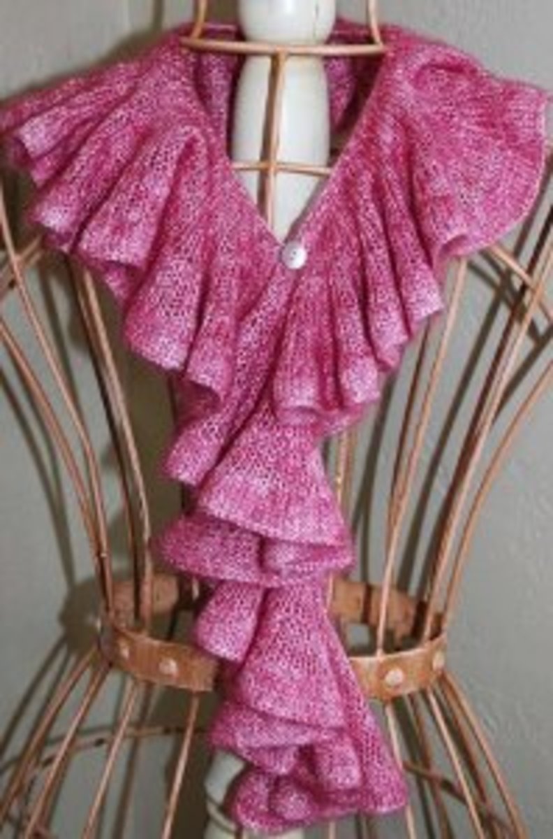 crochet-or-knit-a-ruffled-scarffree-patterns