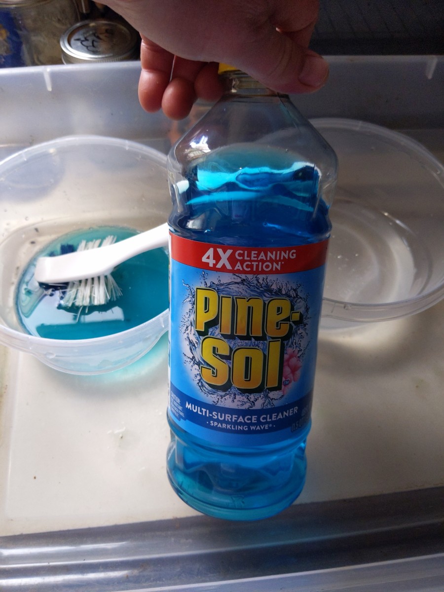 pine-sol-4x-multi-surface-cleaner