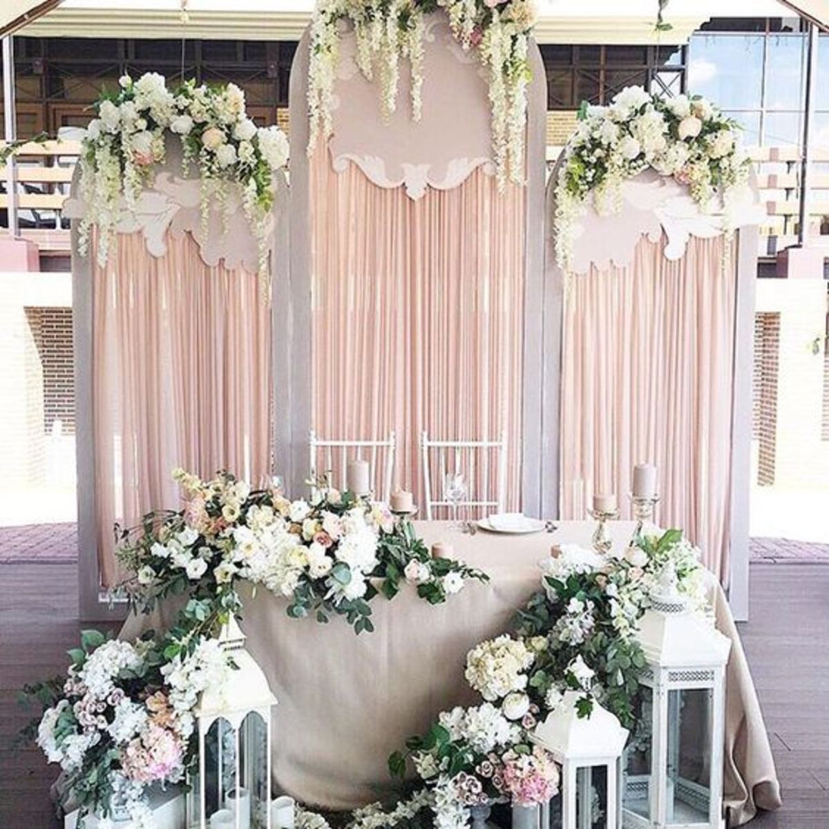 Floral wedding backdrop