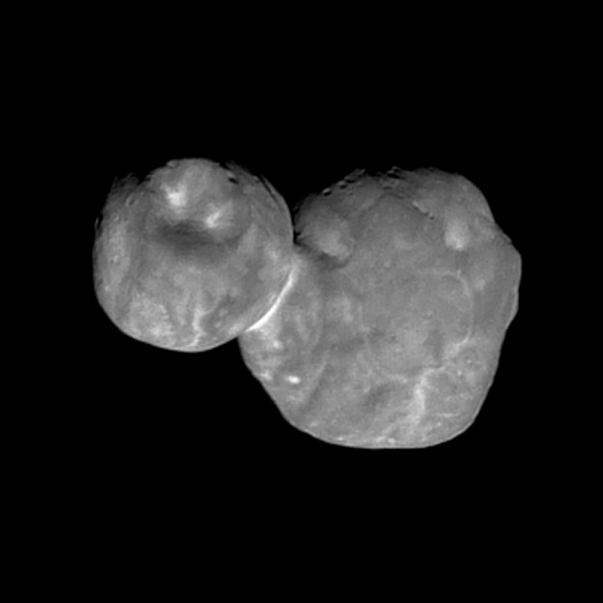 7 minutes before cloest aproach, taken at 6700 km mu69