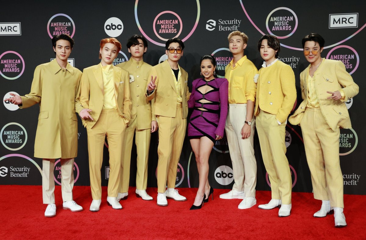 Best Bts Moments At The 2021 American Music Awards Hubpages