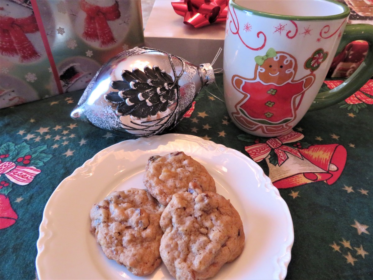 Easy Christmas Cookies Recipe With Dried Fruits and Nuts