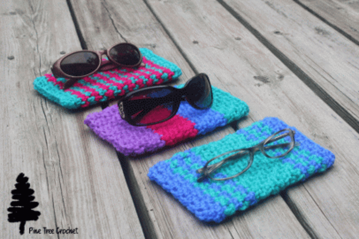 A simple crochet stitch will help you create a lovely case for your sunglasses