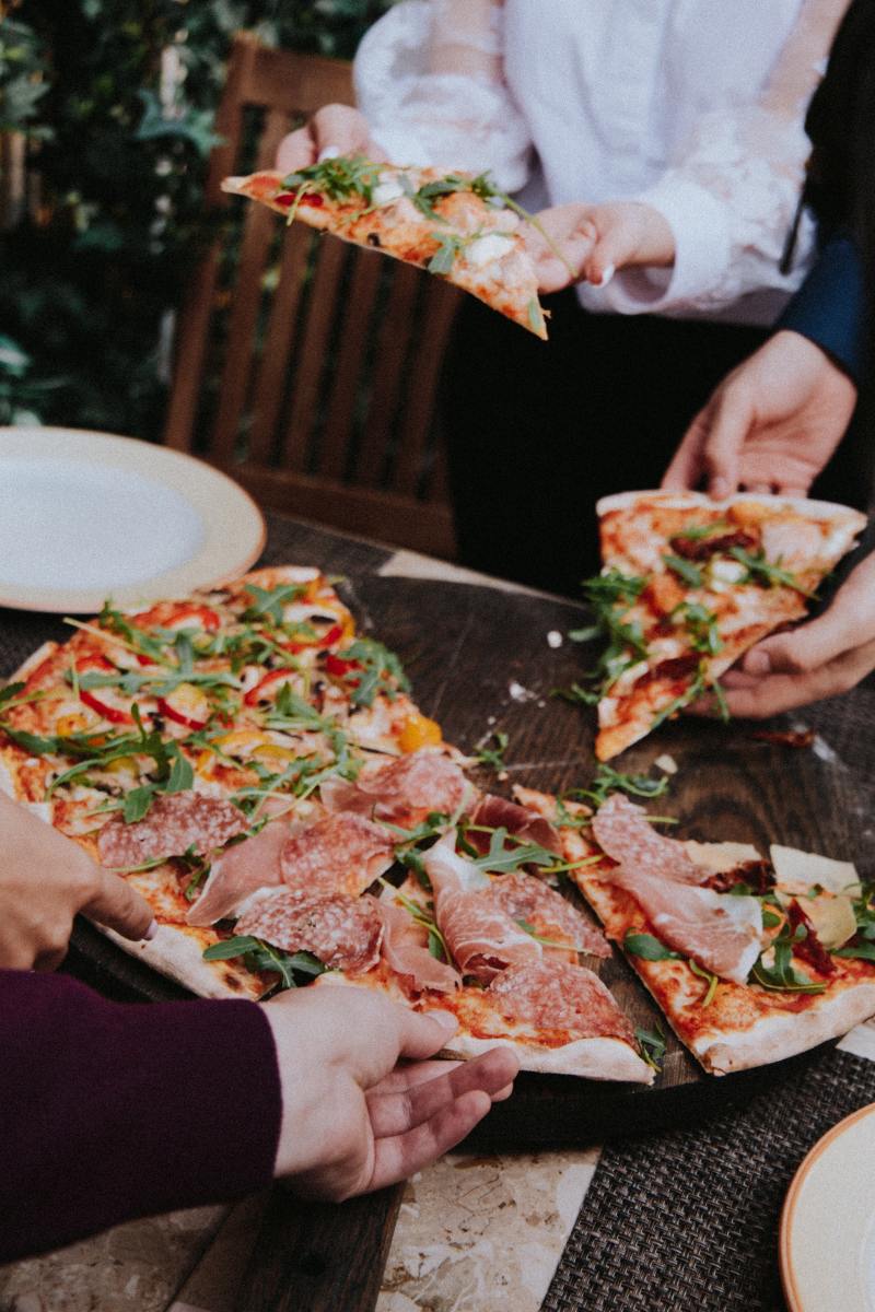  Serve some prosciutto pizza at your pizza day party