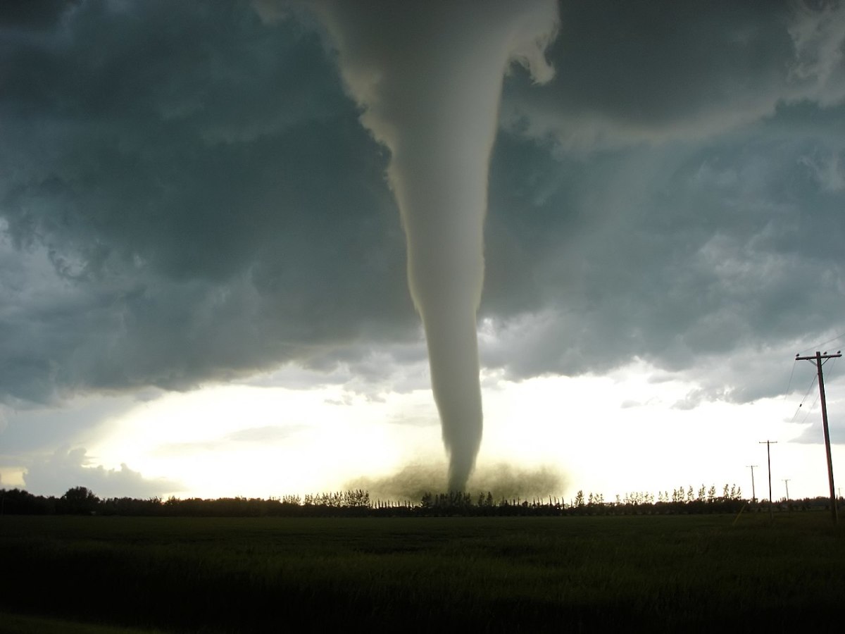 F5 tornado (upgraded from initial estimate of F4) with wind speeds of 261 to 318 viewed from the southeast as it approached Elie, Manitoba on Friday, June 22nd, 2007.