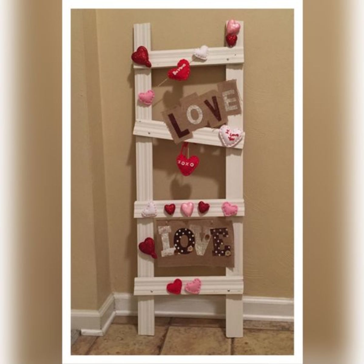 valentines-day-ladder-decorations