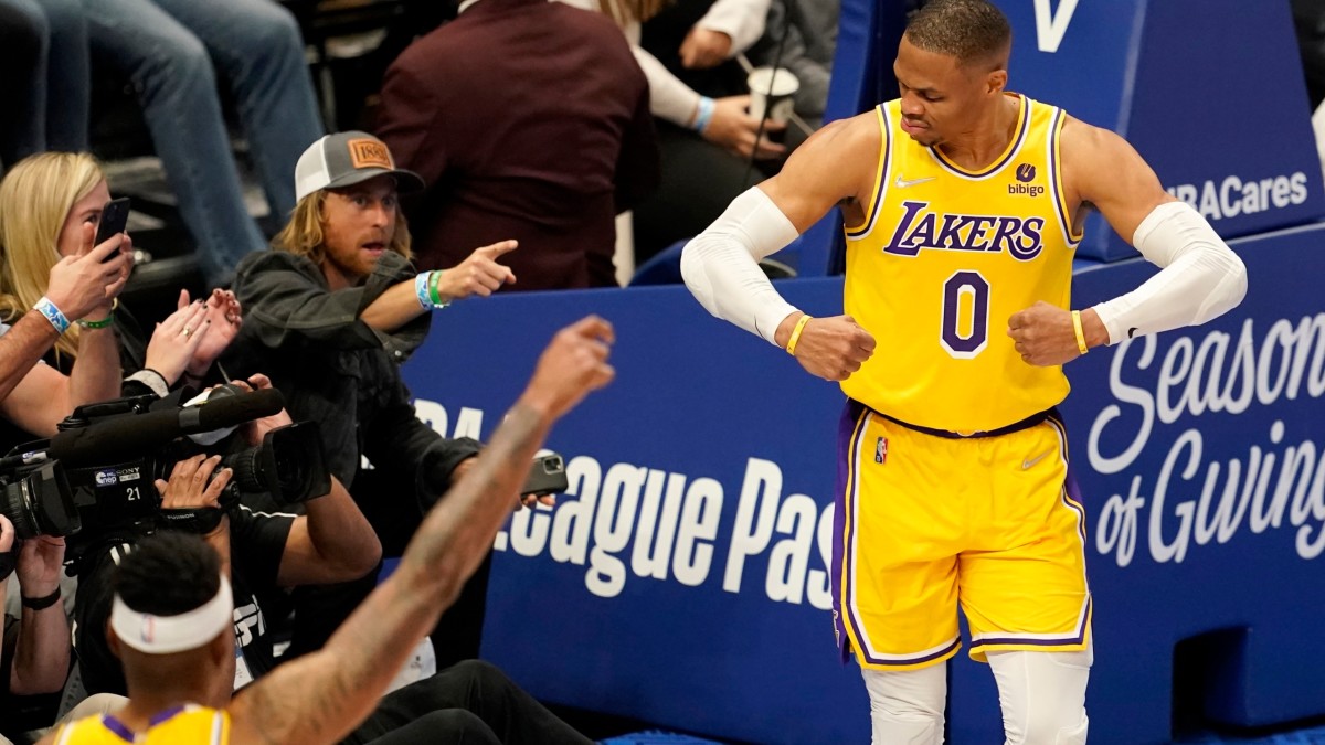 Top Five Reasons Lakers Will Fail This Season