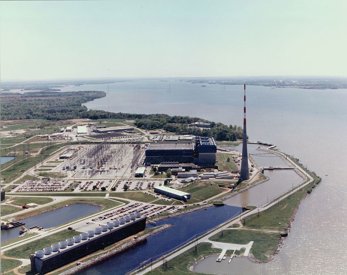 Browns Ferry 2nd largest nuclear power plant in the United States located on the Tennessee River near Decatur and Athens, Alabama, on the north side of Wheeler Lake.