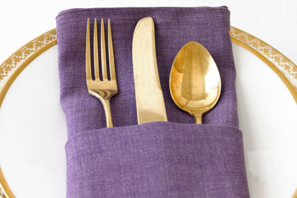 This simple and basic fold is a tailored look for any table.
