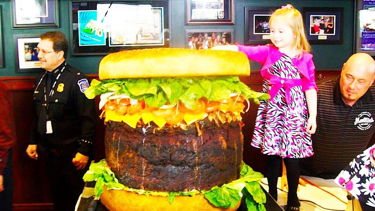 the-biggest-foods-ever-made-in-the-world
