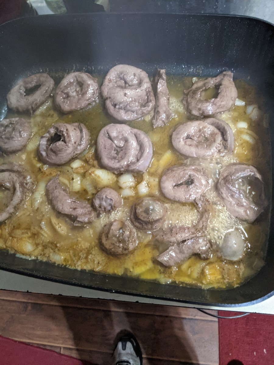 pork-heart-fried-in-garlic-butter-with-onions