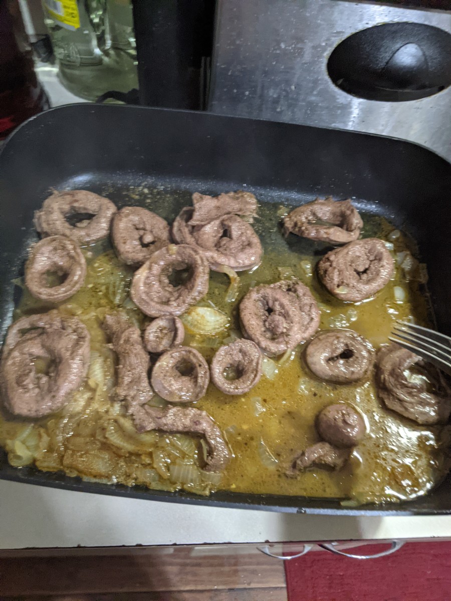 pork-heart-fried-in-garlic-butter-with-onions