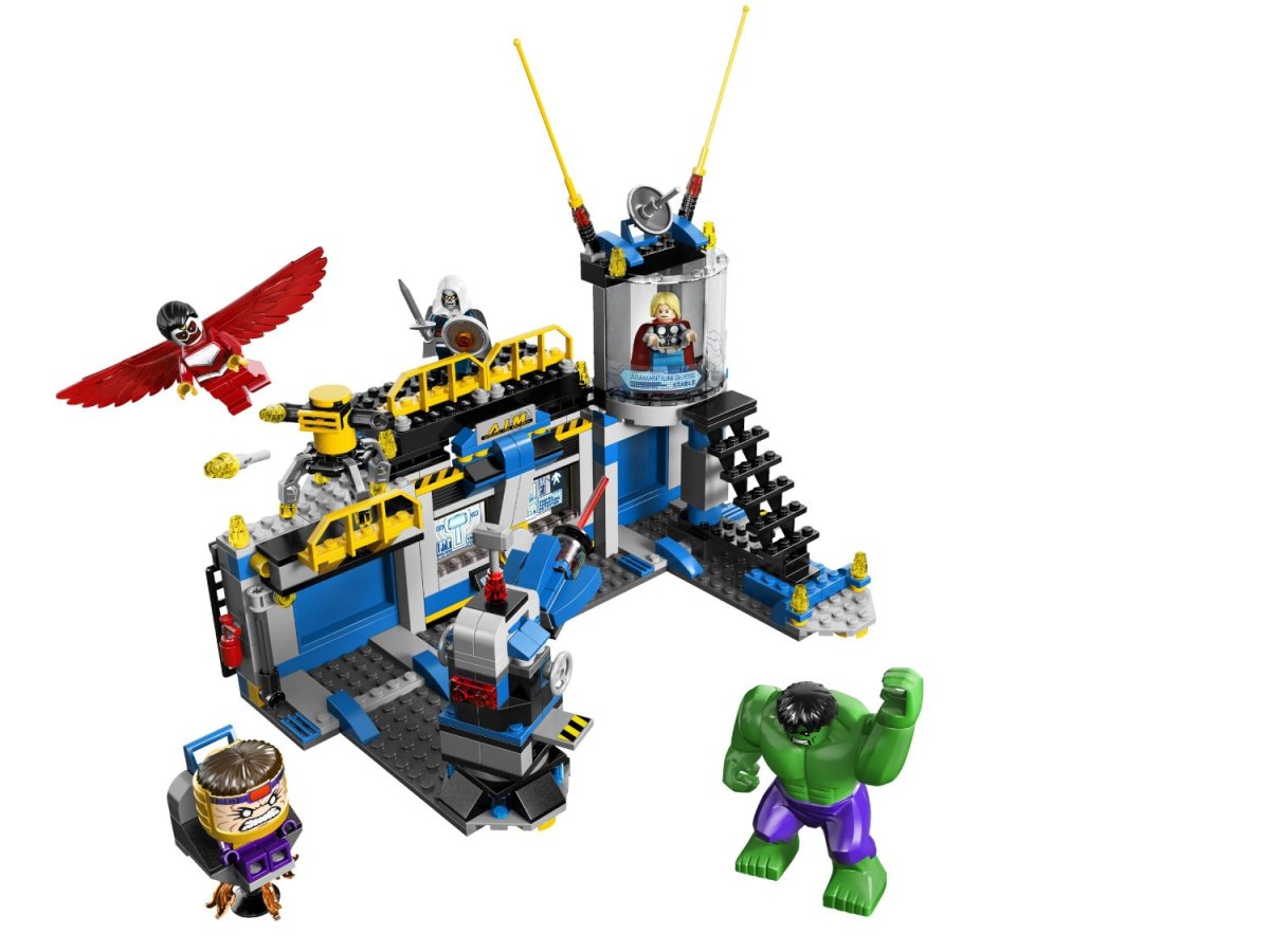 LEGO Avengers: Hulk Lab Smash 76018 Assembled 