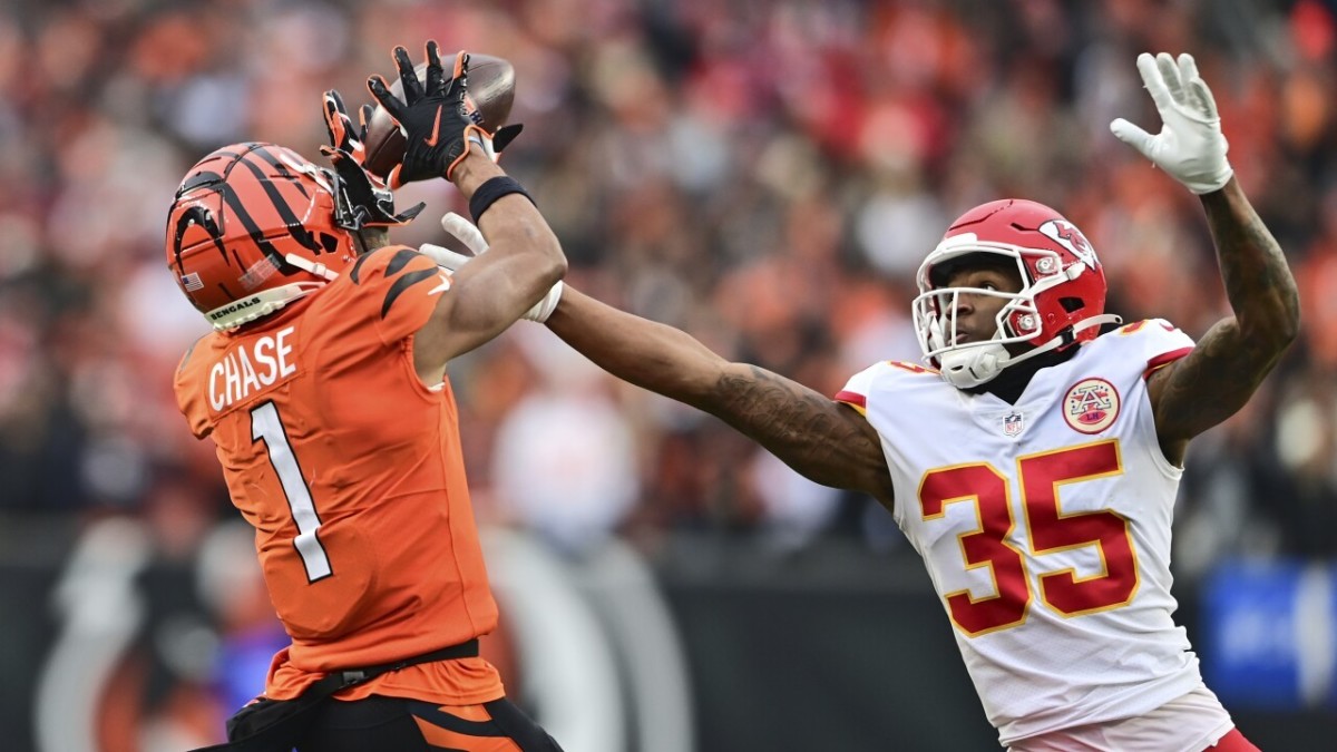 Jamarr Chase goes off once again as Bengals steal win vs Chiefs and lock up AFC North Crown.