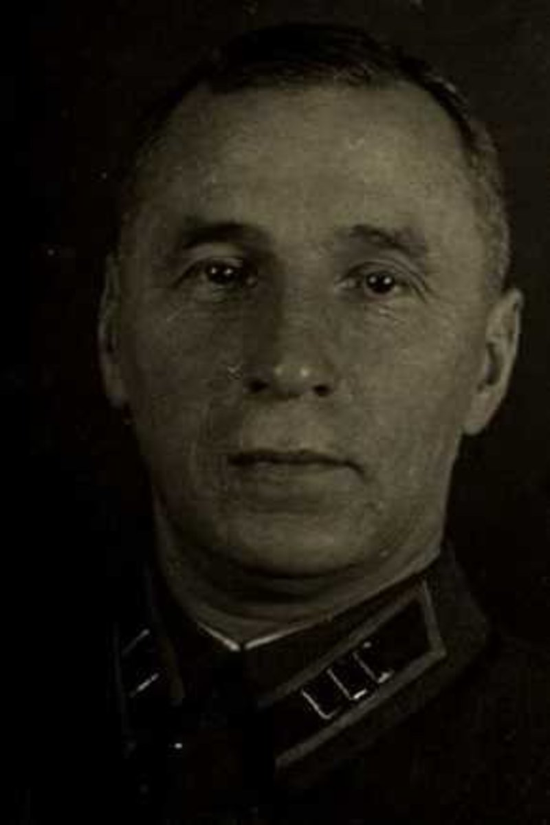 Polkovnik Apollon Yakovlevich Kruze. Photo presumably from 1935–1939.