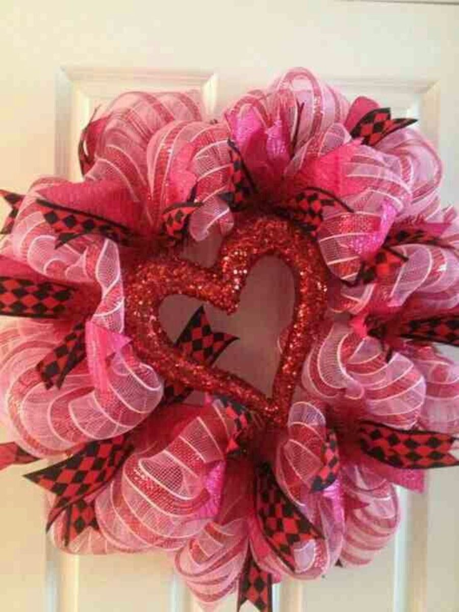 Glitter Heart With Ribbons