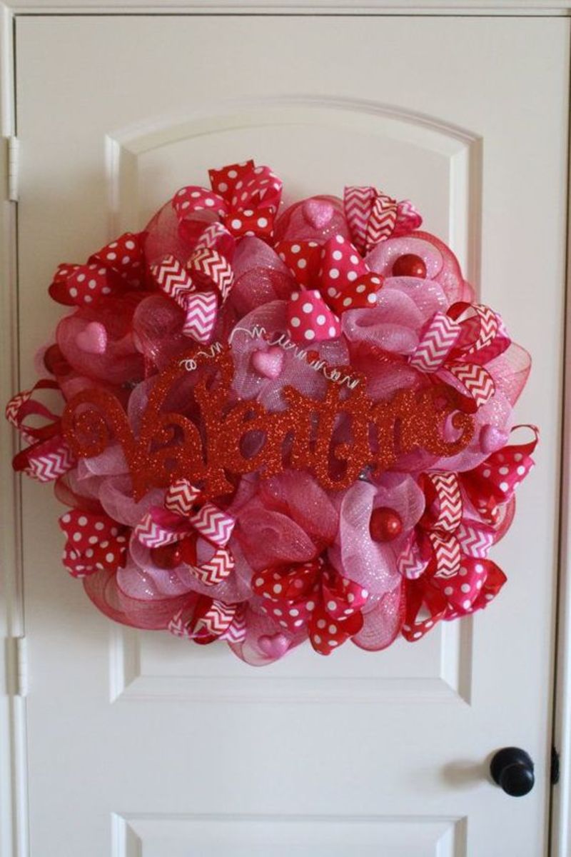 Pink and Red Curl and Glitter Wreath