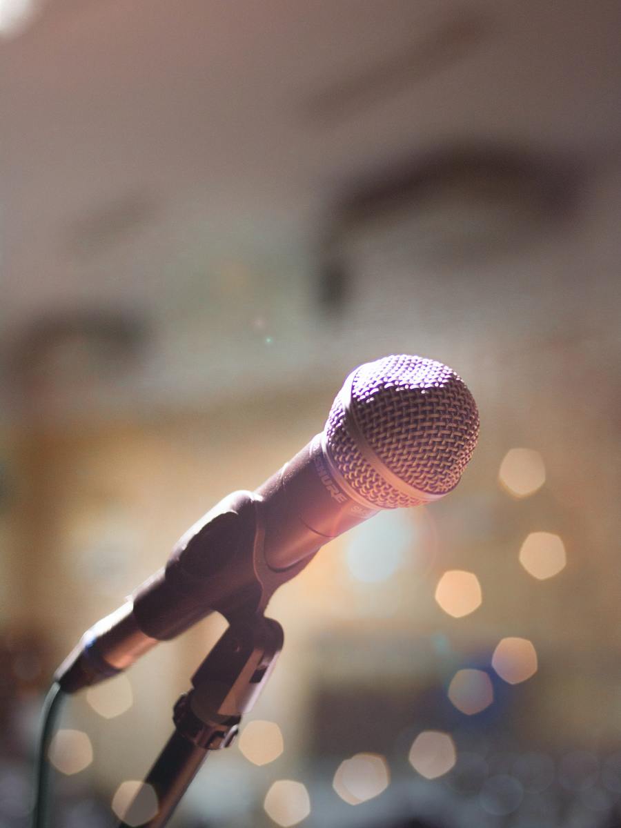 Stand-up Comedy: 5 Tips for Your First Open Mic