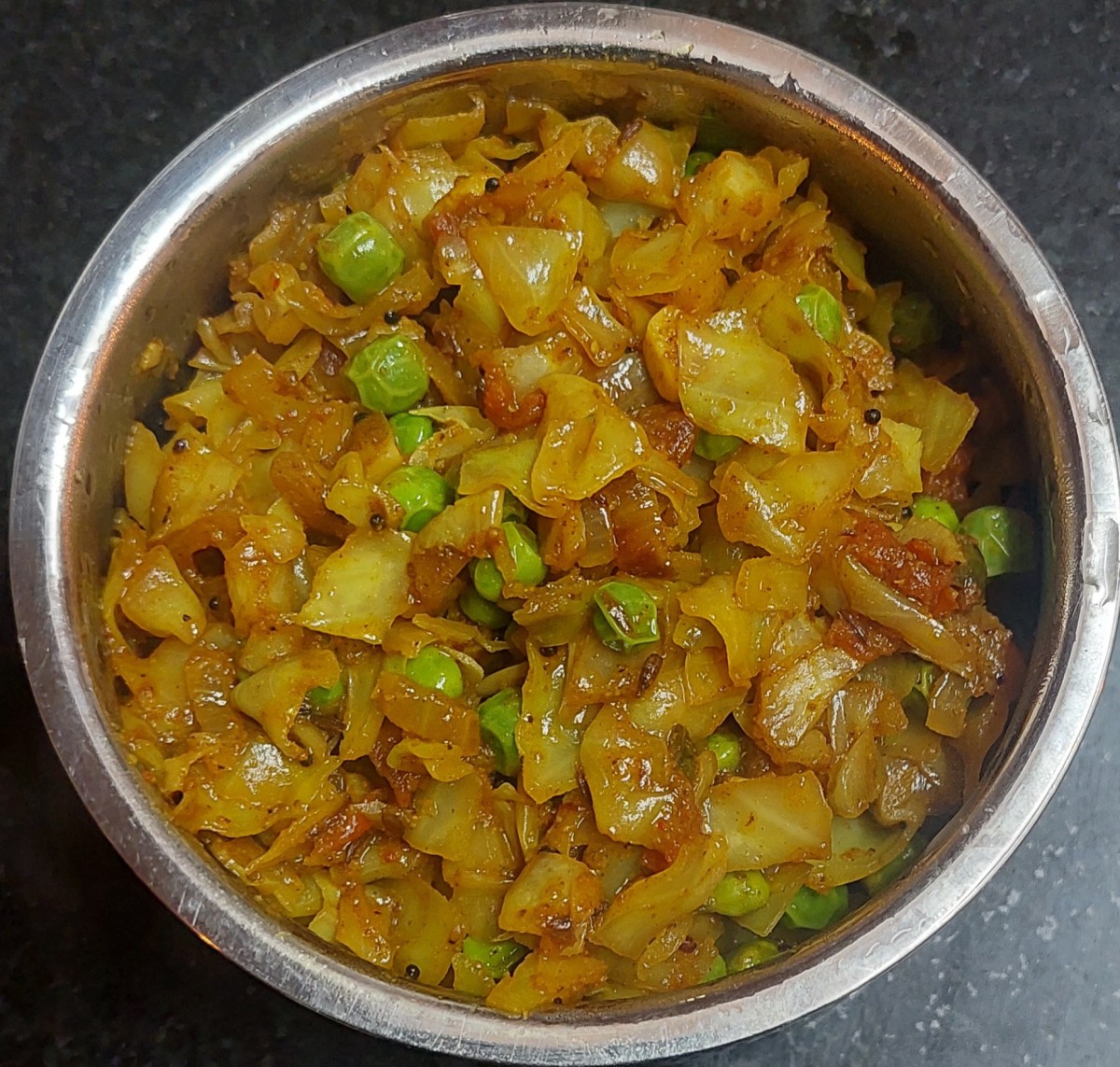 Cabbage and peas stir-fry