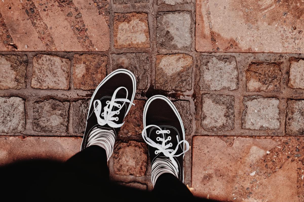 What Socks Should You Wear With Vans?
