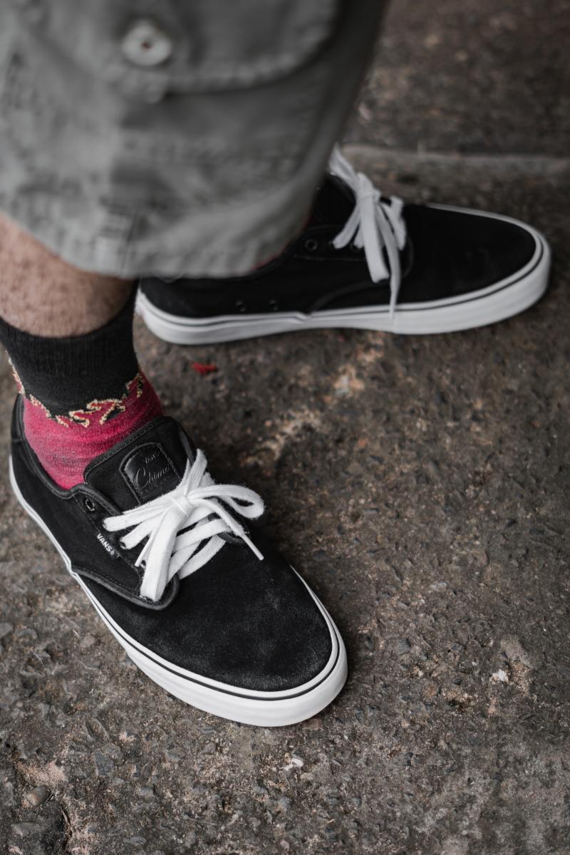 For those who are from the skater scene that Vans associates itself well, a great look is to get the rule-breaker sock and those that are just a bit different in terms of style and culture. 