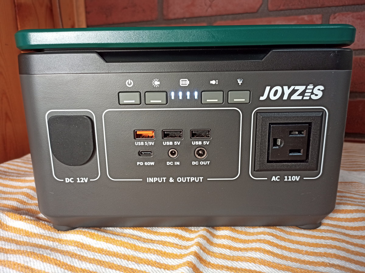 Review of the Joyzis Portable Power Station - 87