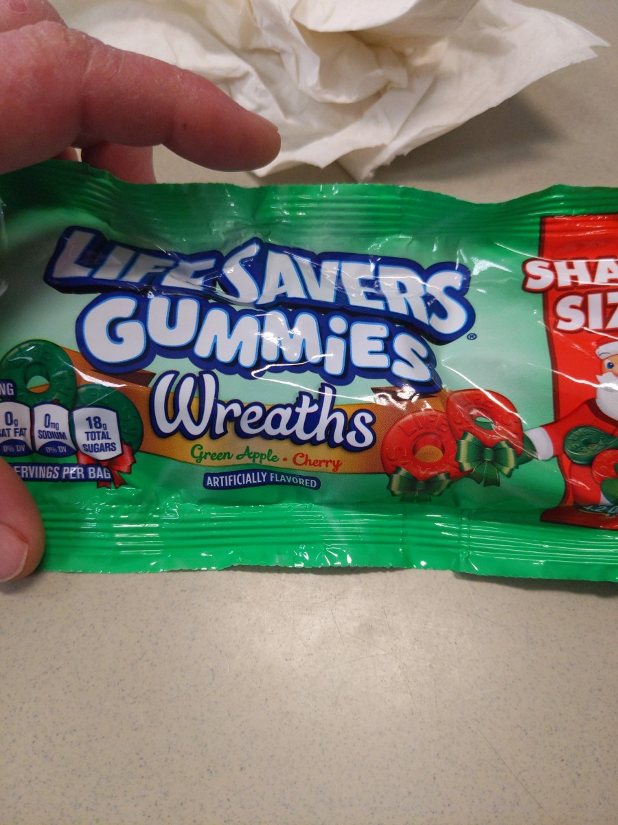 lifesaver-gummies-wreaths-yummy