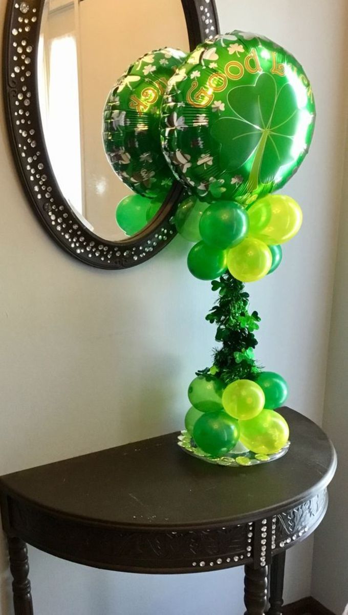 Green Balloon Centerpiece