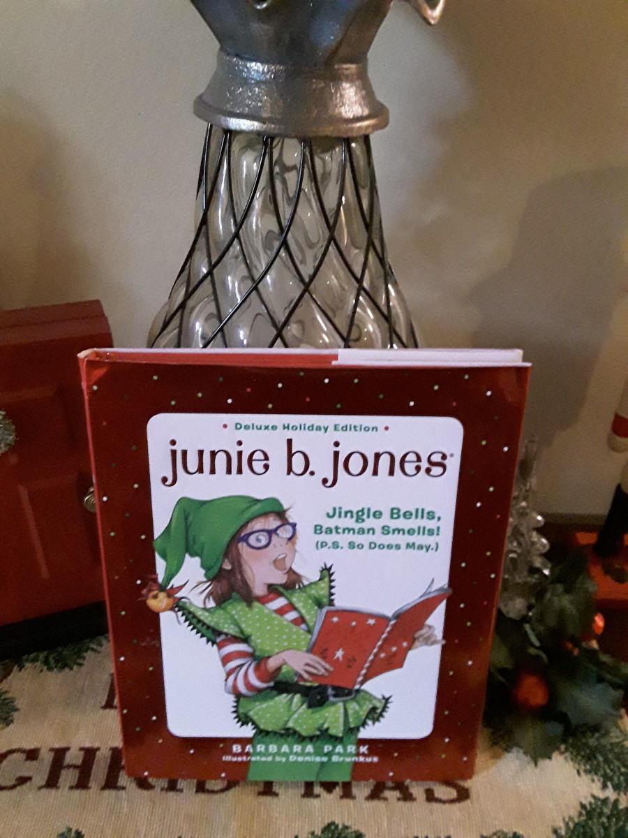 Christmas With Favorite Character Junie B. Jones in Hilarious Chapter Book for the Holidays