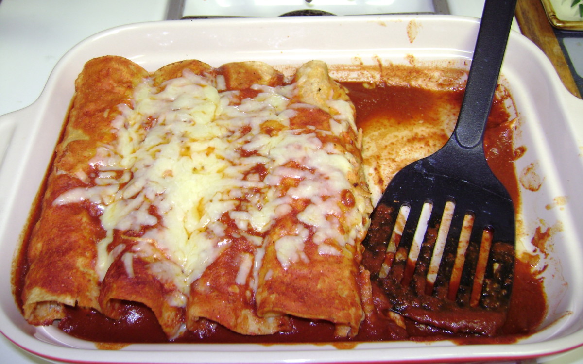 These are my very favorite chicken and cheese enchiladas.