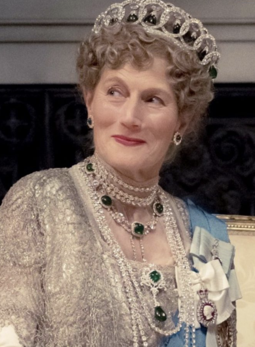 Geraldine James as Queen Mary.