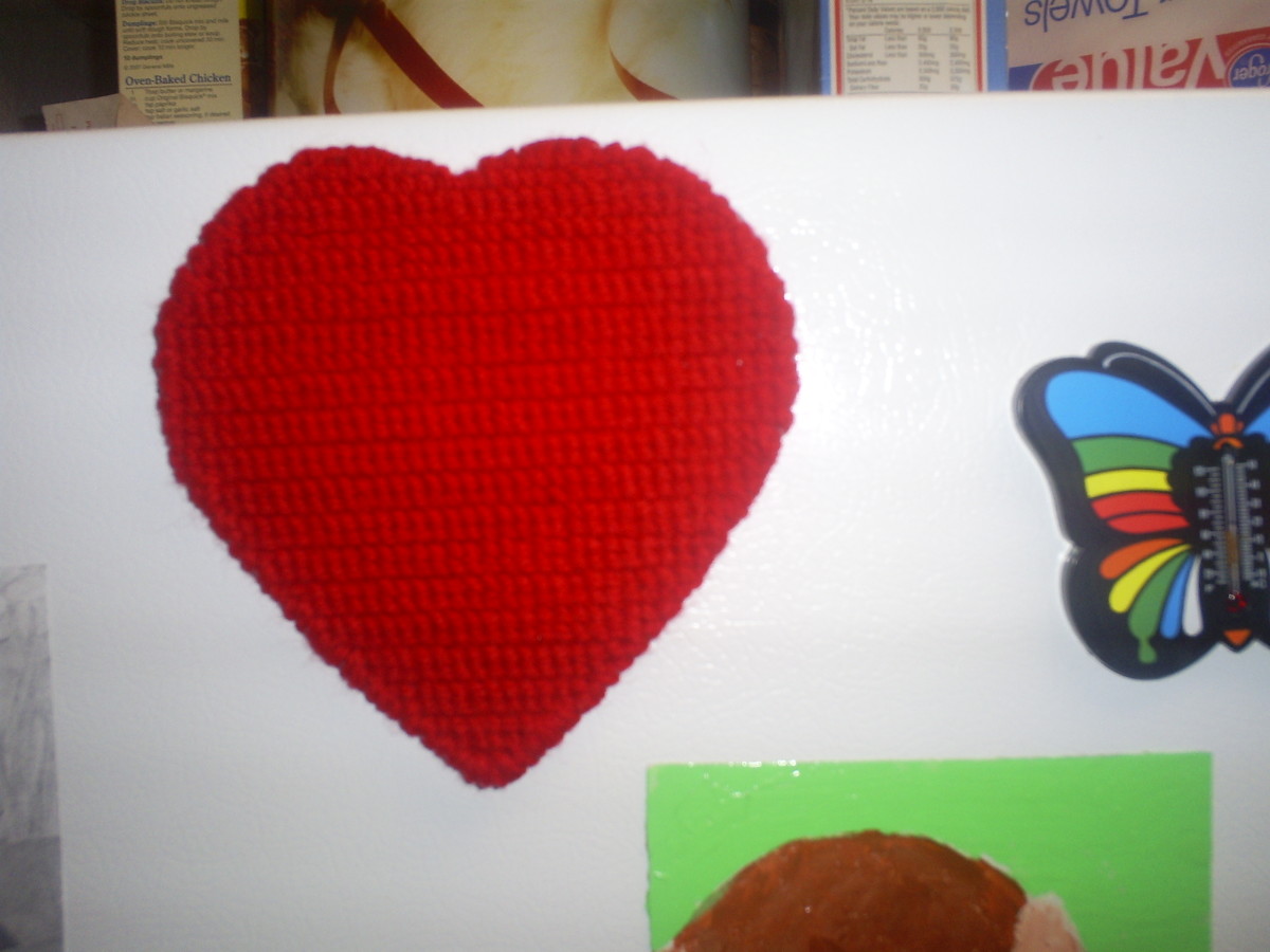 How To Make A Heart Shaped Valentine's Day Magnet: A Craft Made Out of Plastic Canvas Mesh