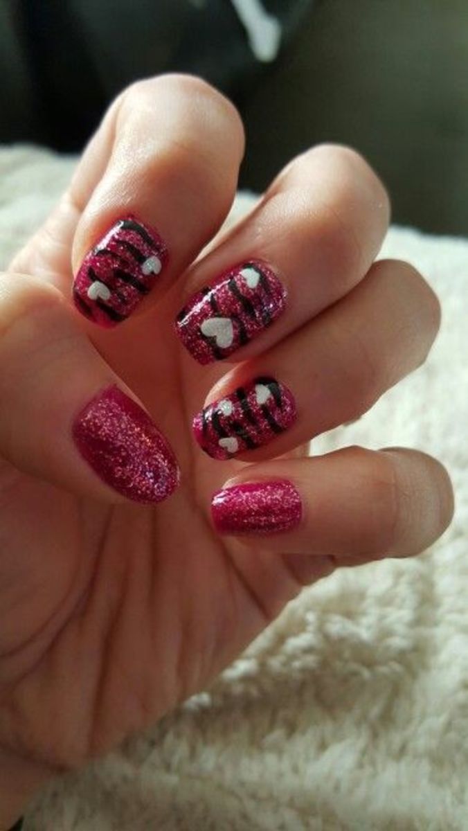 diy-valentines-nail-art