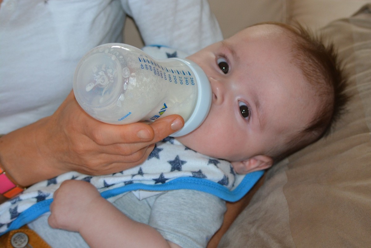 benefits-of-formula-feeding-your-baby
