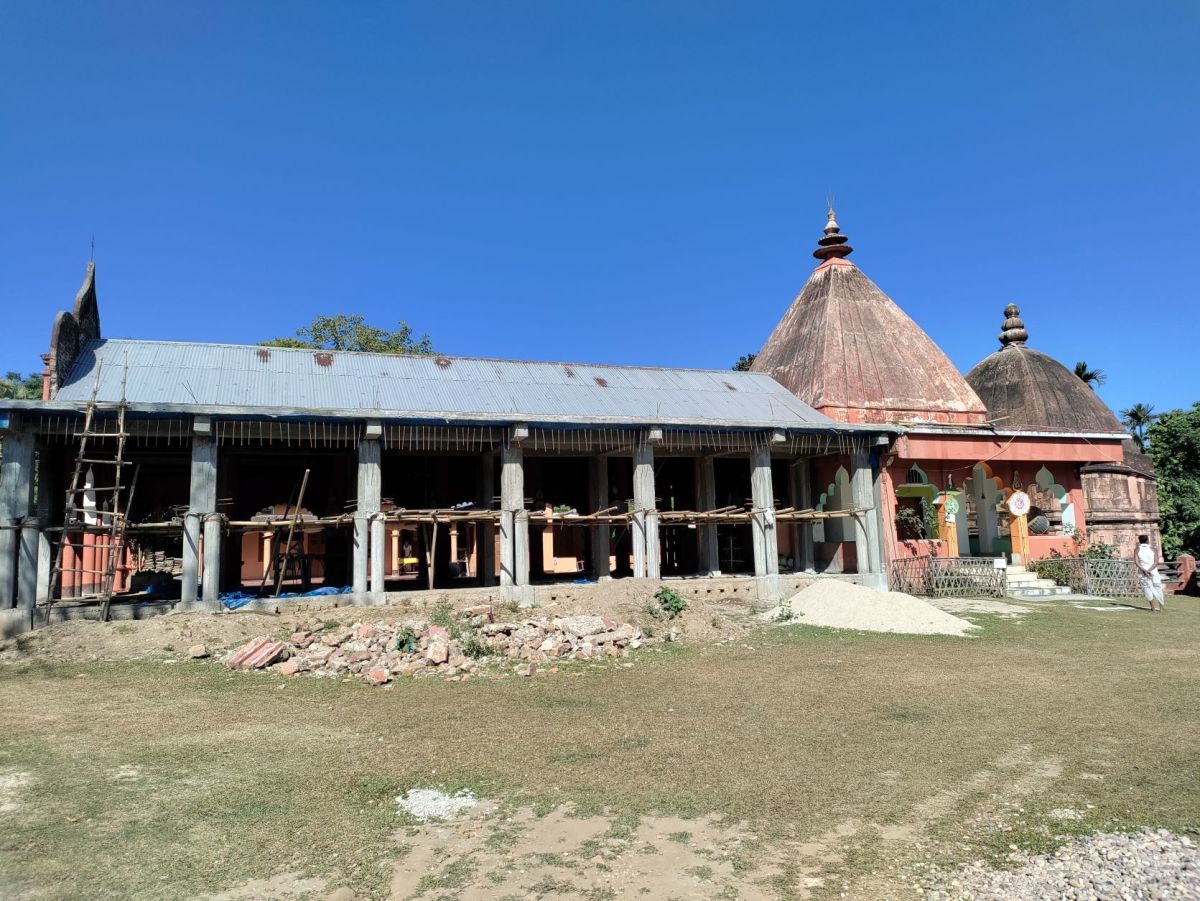 Bishwanath Shiva temple; Bishwanath Ghat