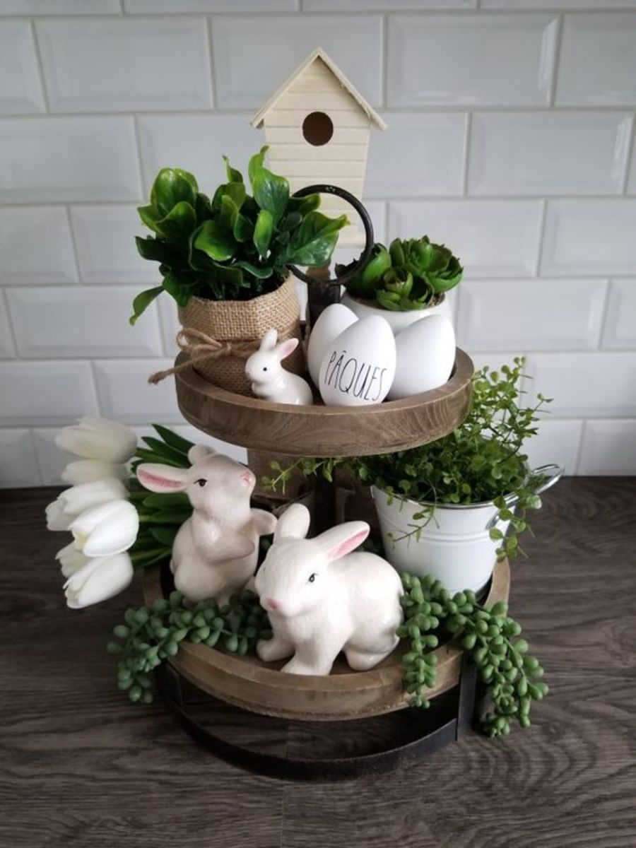 45+ Super Adorable Easter Tiered Tray Ideas that will have you Hopping ...