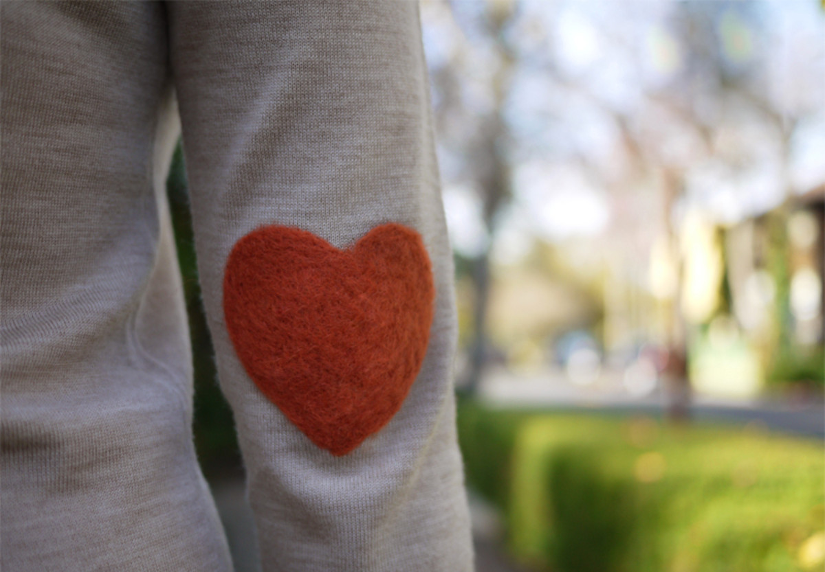 DIY Heart Shaped Elbow Patches