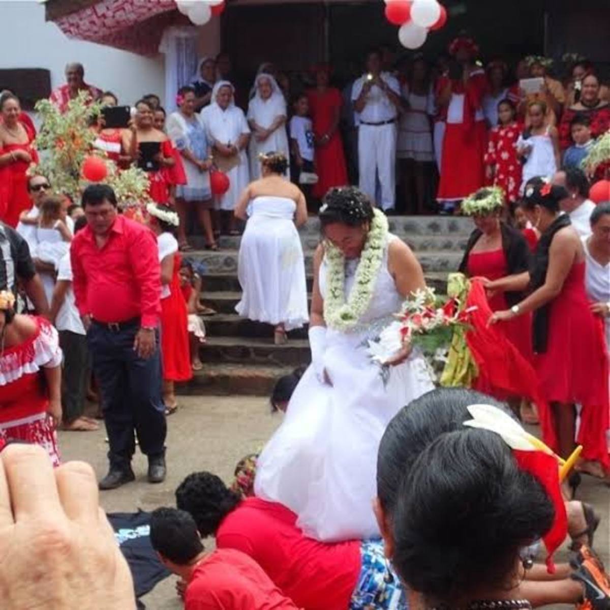 Crazy Wedding Traditions Over the World