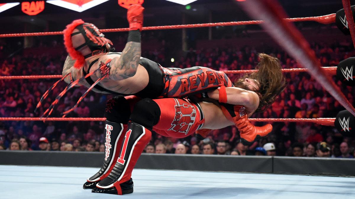 AJ Styles and Rey Mysterio squared off on the 25th November 2019 edition of Raw