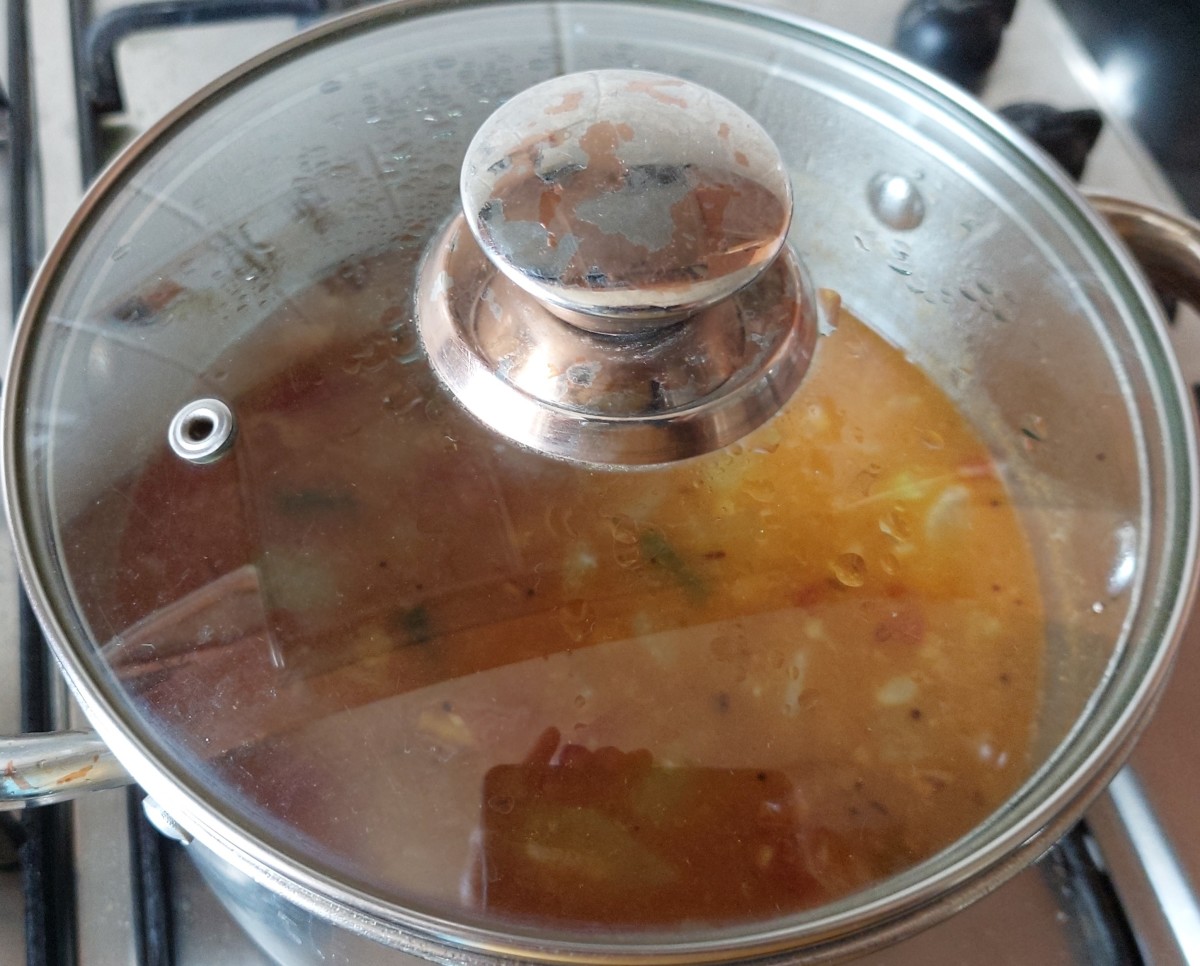 South Indian Mixed Vegetable Sambar Recipe - Delishably