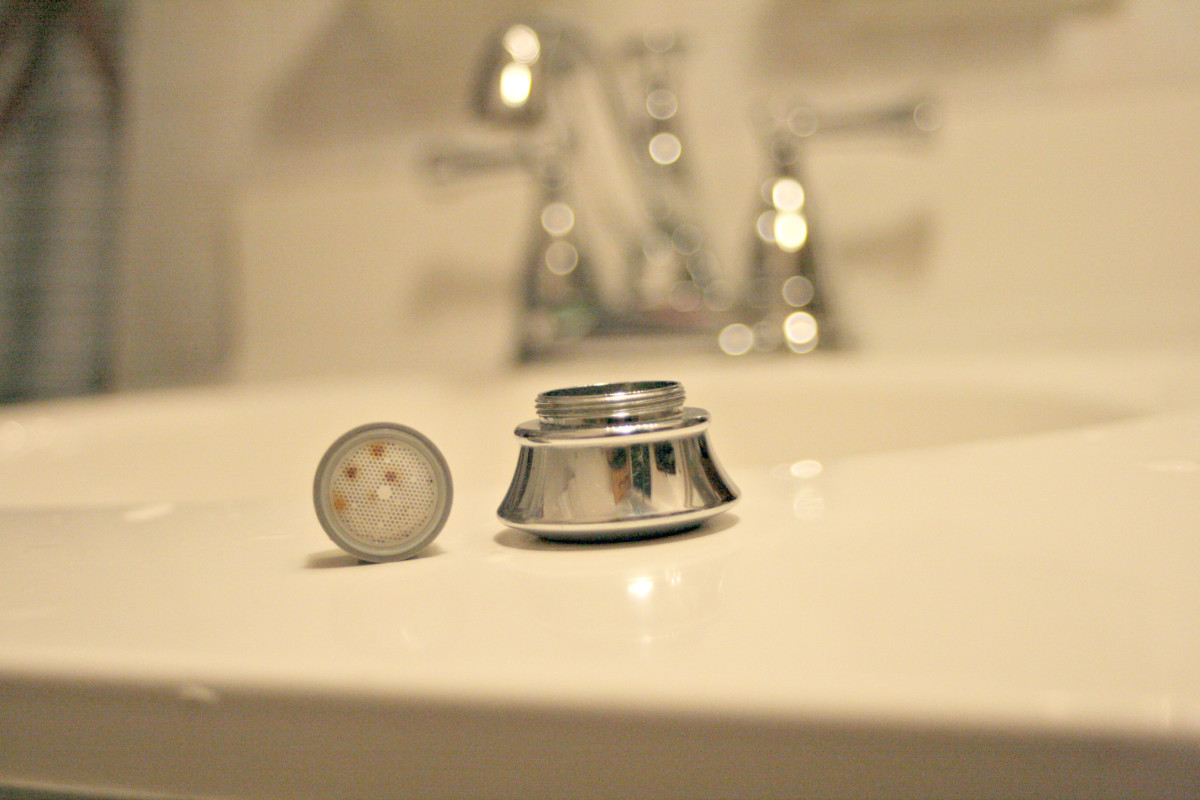 Faucet aerator and end cap